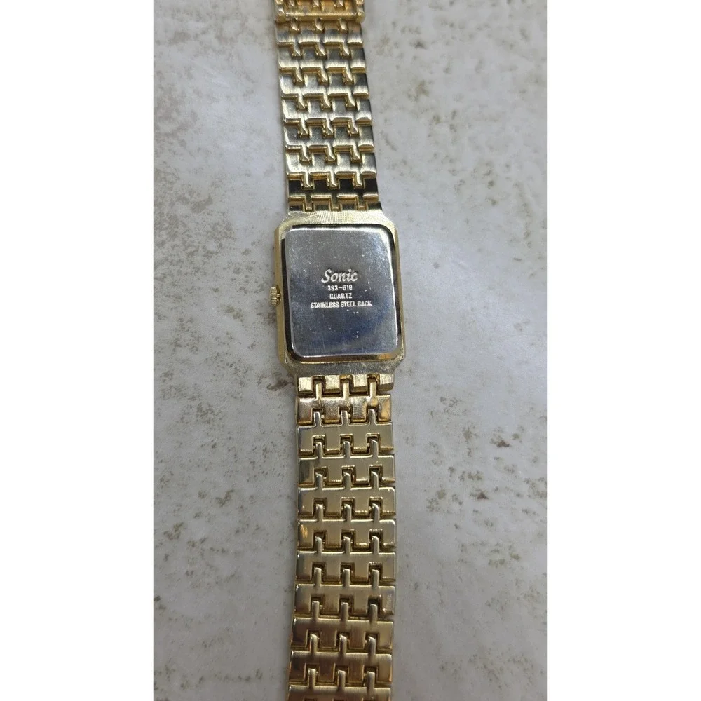 SONIC Gold Dial Tank Quartz Unisex Watch With Bracelet Band